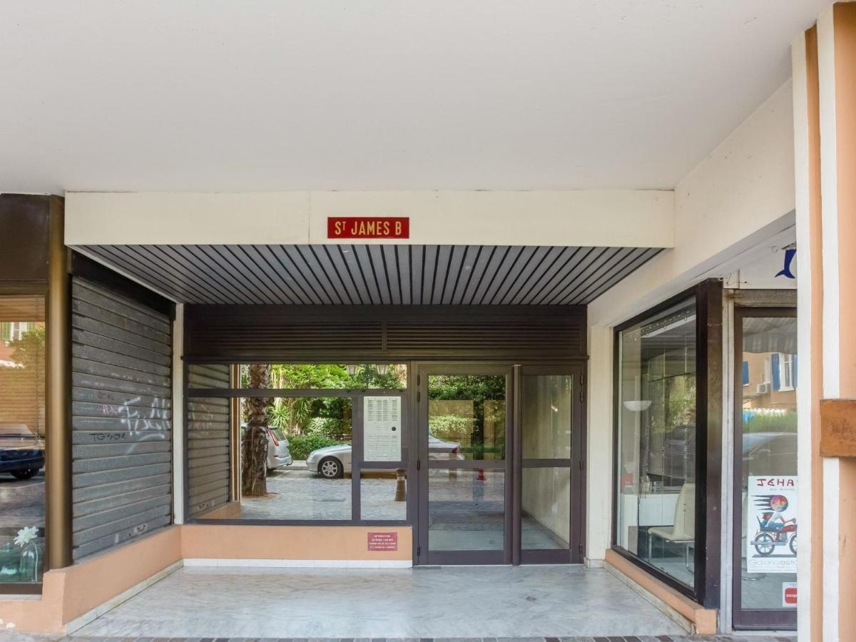 Apartment Saint James-13 By Interhome Le Lavandou Esterno foto