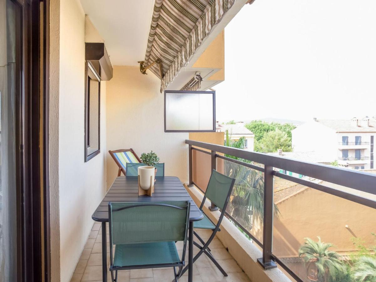 Apartment Saint James-13 By Interhome Le Lavandou Esterno foto